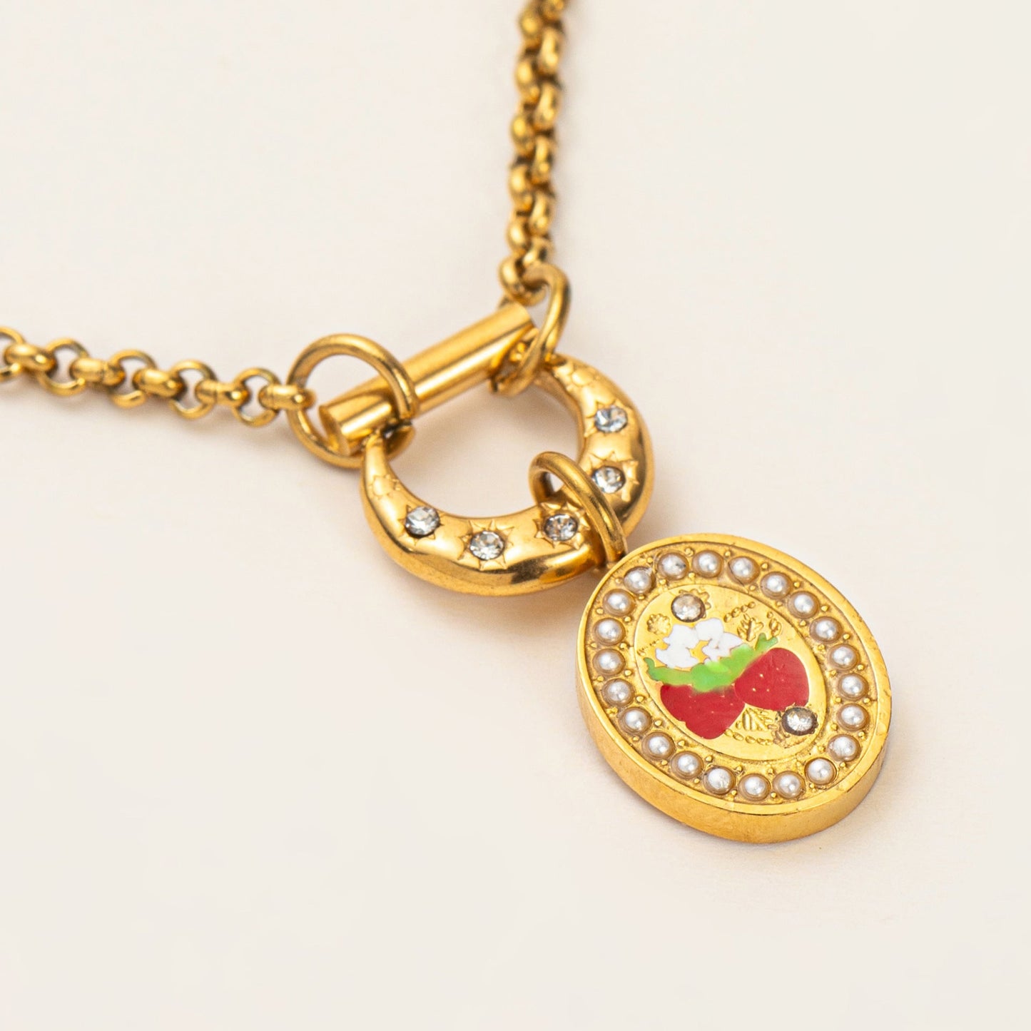 Dainty Pearl Strawberry Pendant Necklace