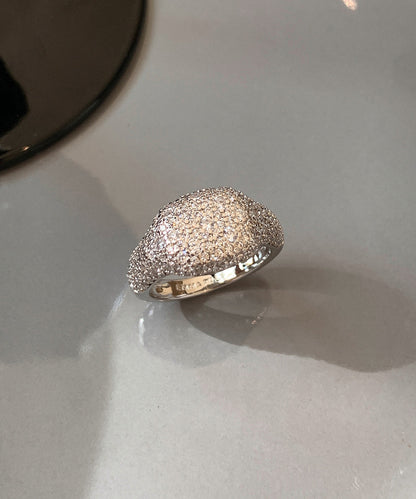 Silvery Zircon Sparkling Ring