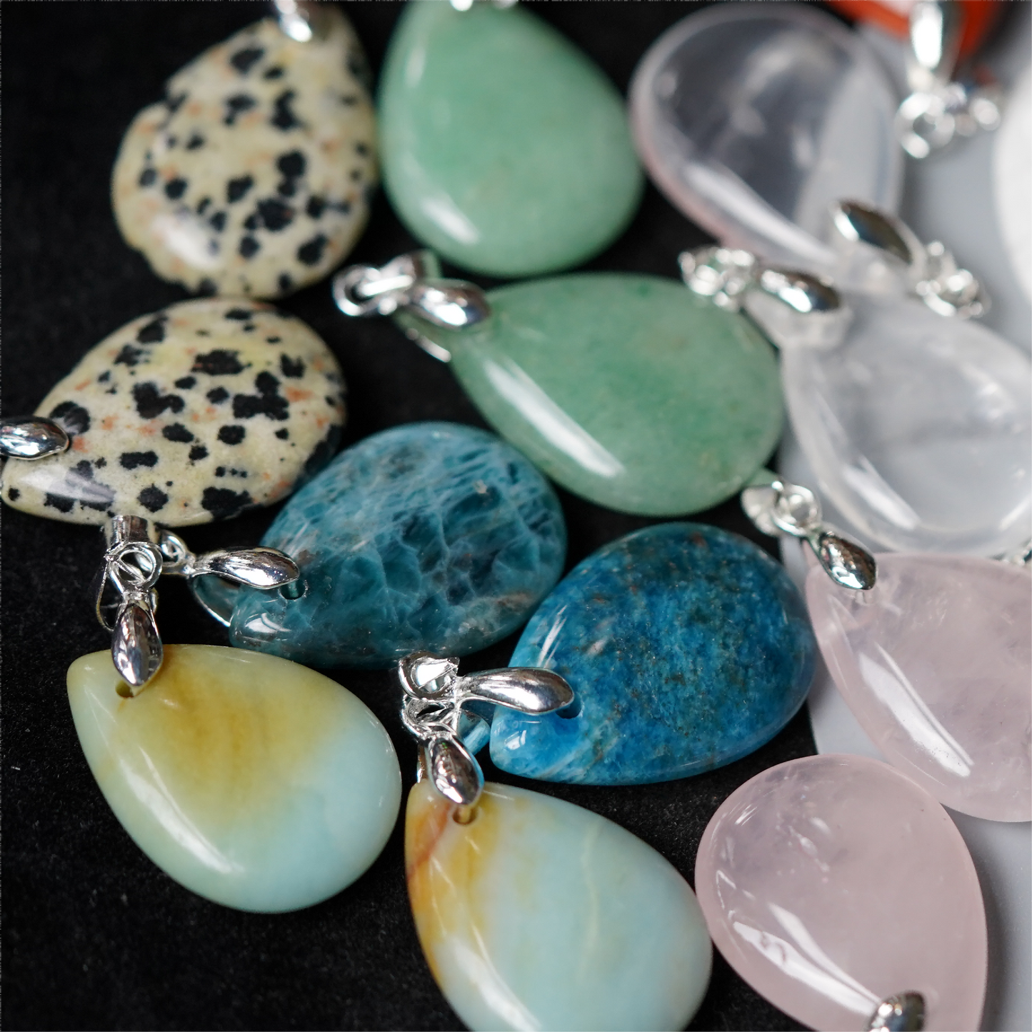 1.0 Inch Mixed Crystal Water Drop Pendant for Healing