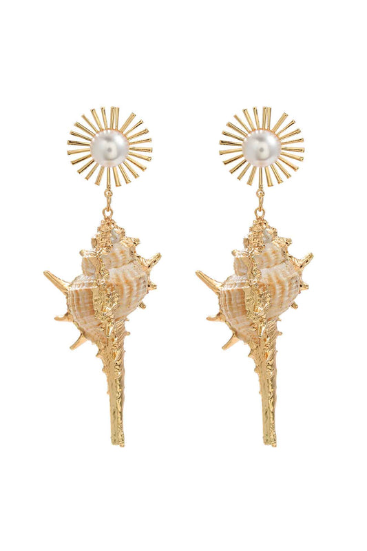 Shell Pearl Earrings