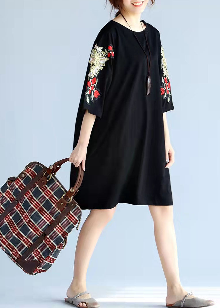Unique Stylish Black Embroidery Cotton Pullover Appliques Short Sleeve Mid Tops