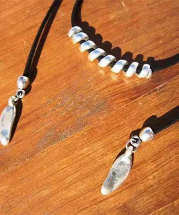 Retro Black Alloy Cotton Rope Necklace