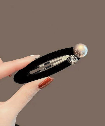 Brief Black Metal Velvet Pearl Hairpin