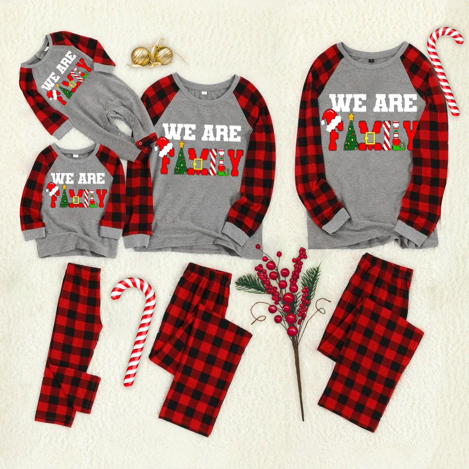 Christmas Cartoon Cat Pattern "Meowy Christmas" Letter Print Contrast Top and Plaid Pants Family Matching Pajama Set with Dog Bandana