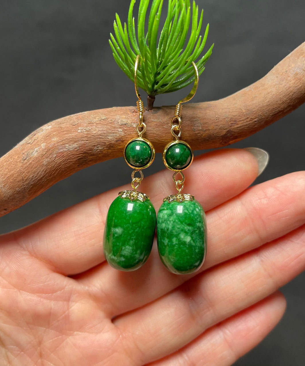 Art Green 14k Gold Dry Green Jade Drop Earrings