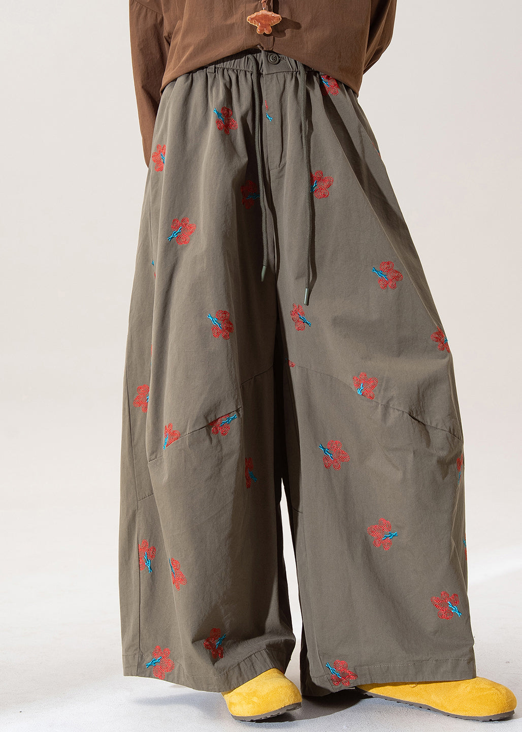 Art Green Embroidered Elastic Waist Cotton Wide Leg Pants Spring