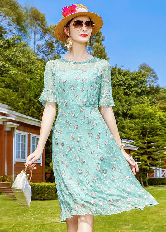 Light Green O-neck Embroideried Silk Mid Dresses Short Sleeve