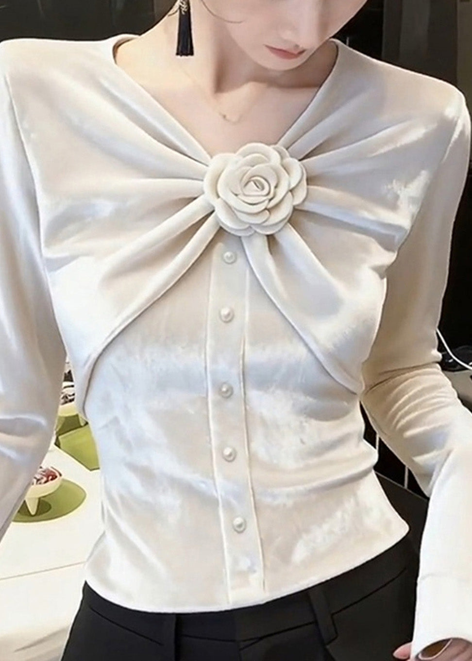 Chic White V Neck Rose Wrinkled Silk Velour Tops Spring