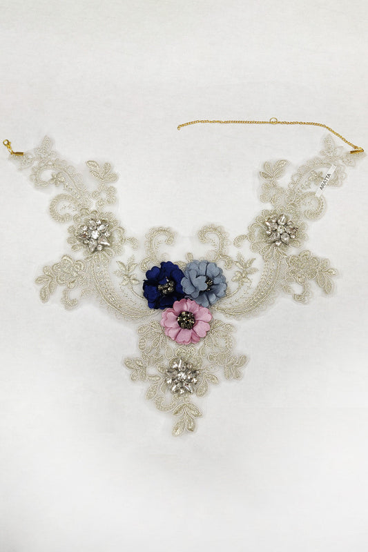 Queen Victoria Pinned Necklace