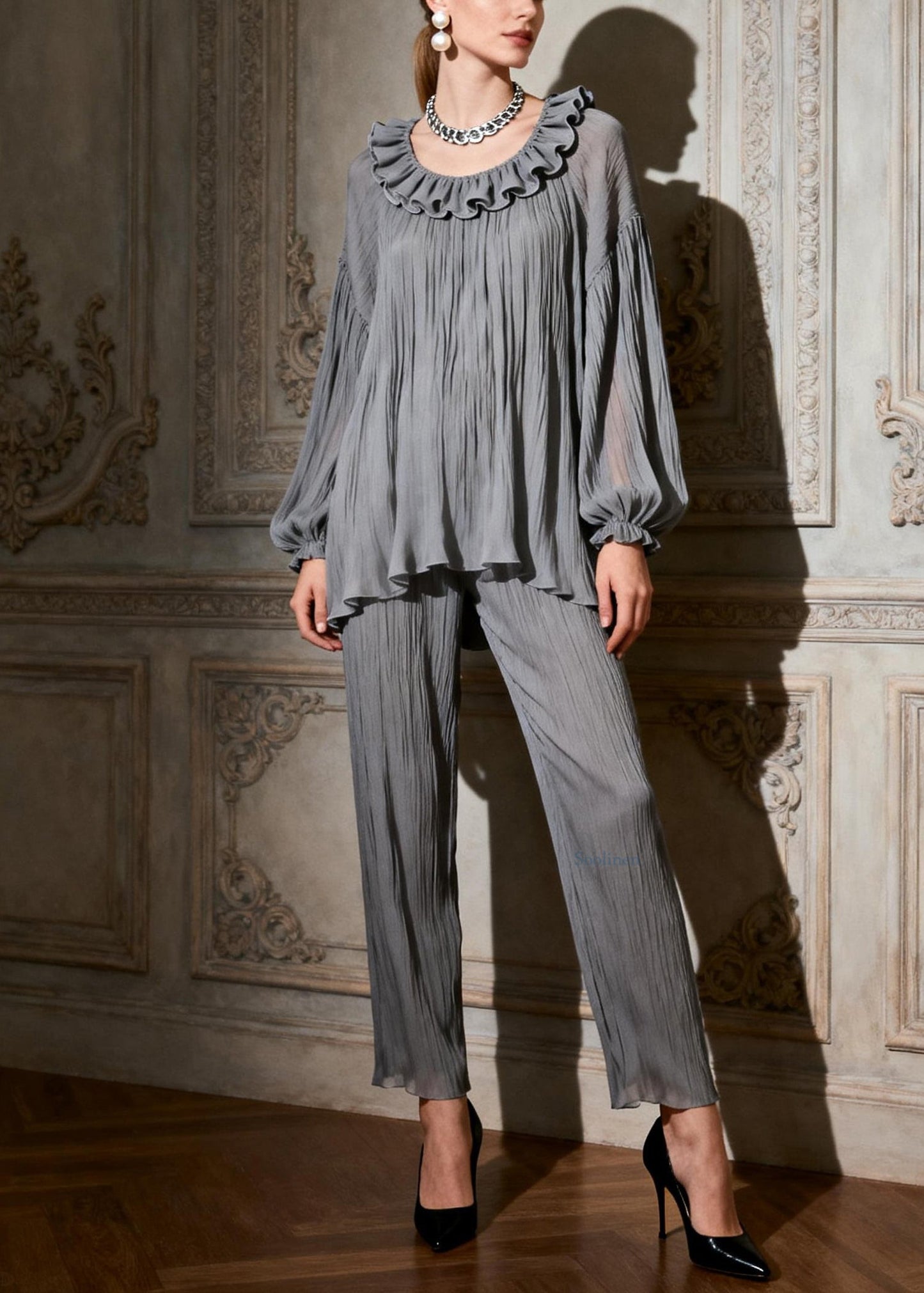 Foggy Gray Ruffled Tops and Crop Pants Two Pieces Set O-neck Butterfly Sleeve