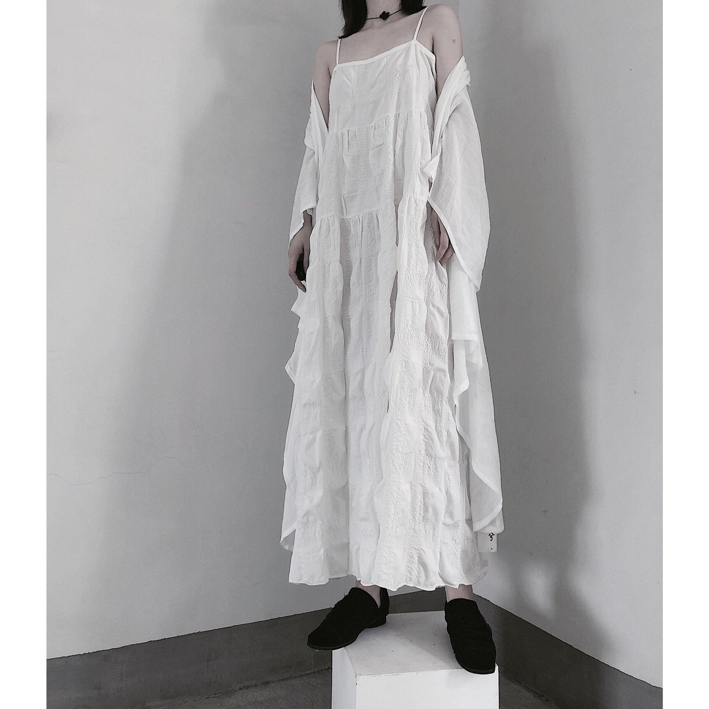 Handmade Spaghetti Strap Wrinkled Dresses Fabrics White Art Dress