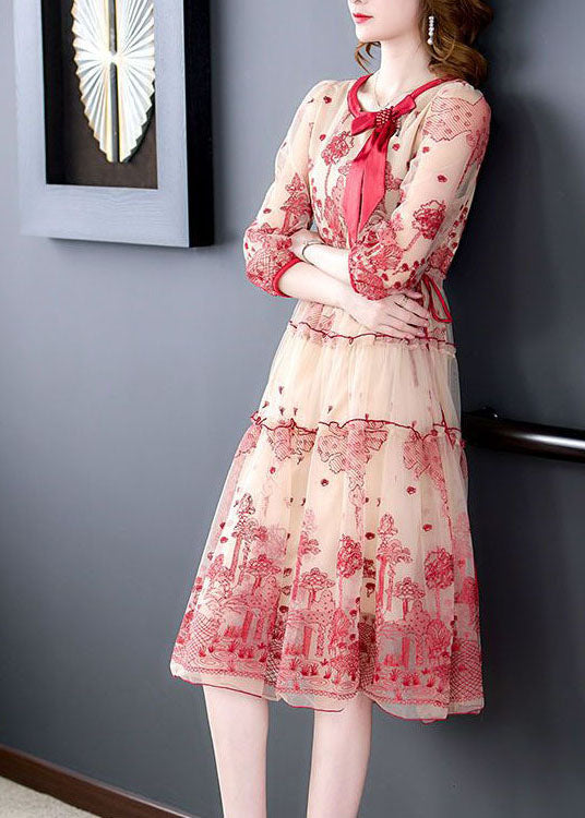 Italian Red O-neck Embroideried Tulle Cinched Dress Half Sleeve