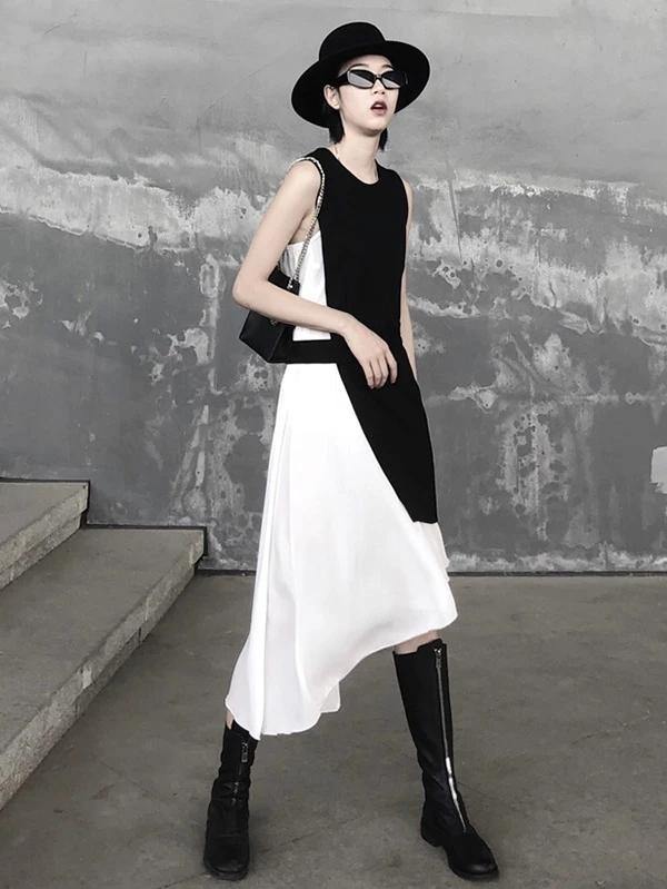 Italian White Cotton Wardrobes O Neck Asymmetric Baggy Dress