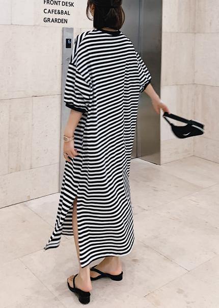 Modern O Neck Side Open Design Black Striped Loose Dresses