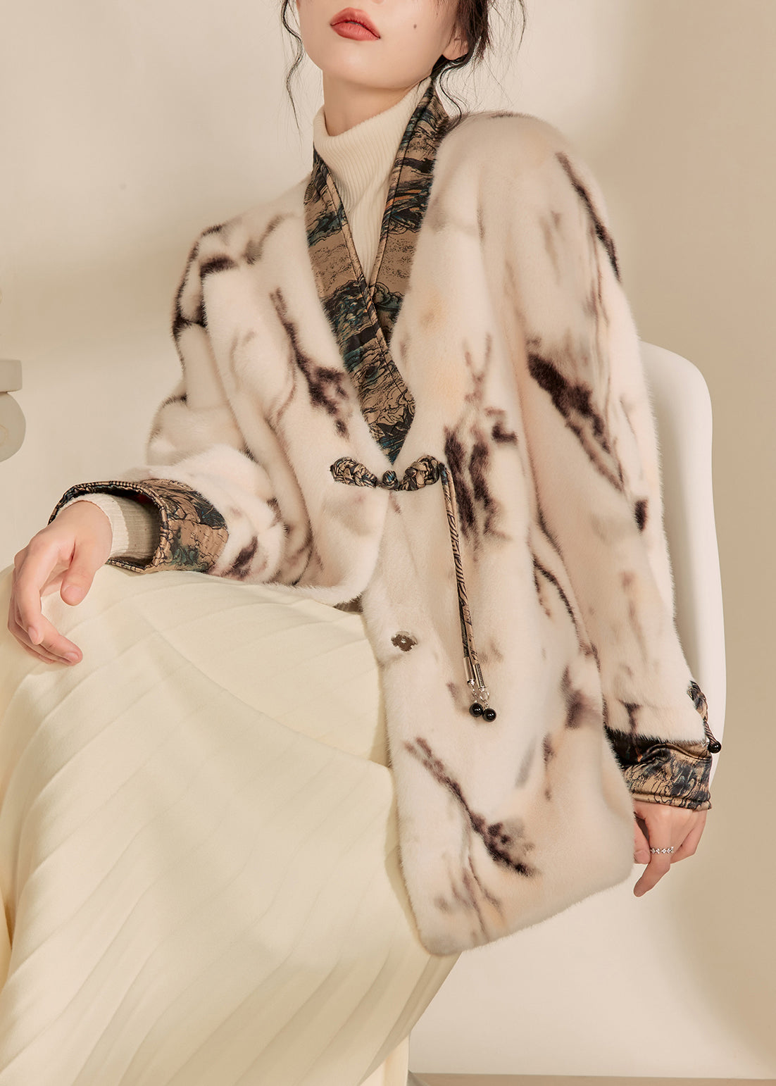 New Chinese Style V Neck Ink Painting Mink Velvet Warm Coat Spring