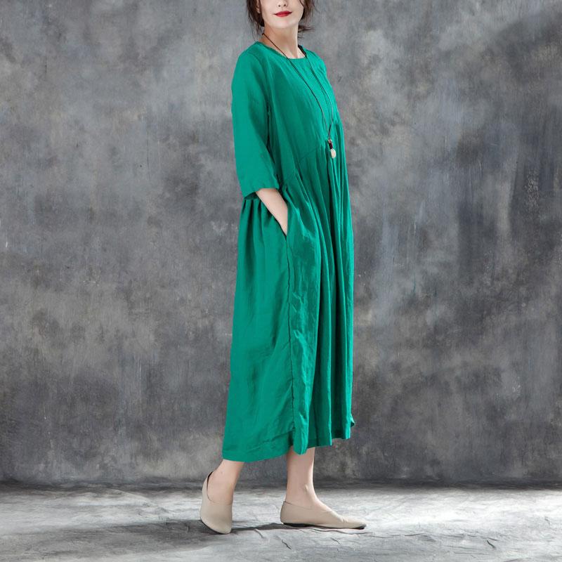 New Long Linen Dress Loose Fitting Linen Round Neck Three Quarter Sleeve Green Pleated Dress