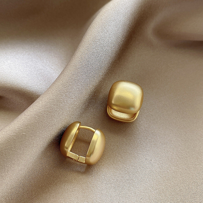 Sanai Matte Square Hoops