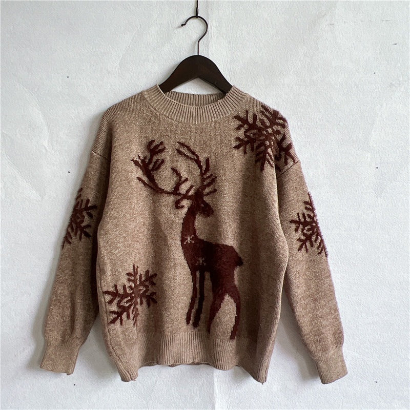 Women's Christmas Sweater with Festive Reindeer Design and High-Quality Knit