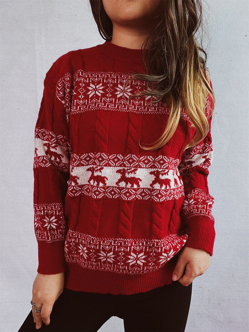 Women's Knit Sweater with Festive Reindeer Motif and Cable Pattern