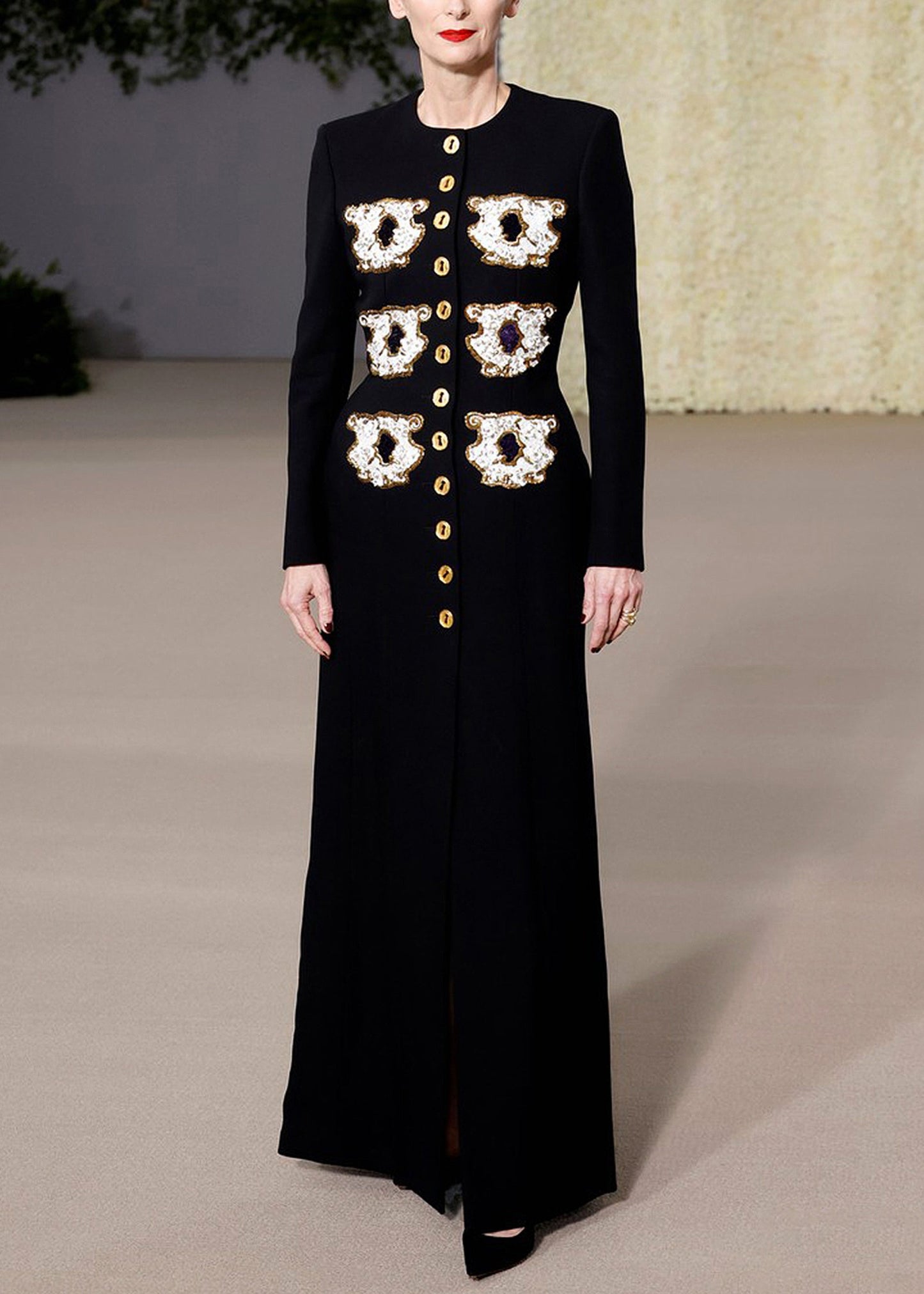 Original Design Black O-neck Sequins Button Long Coat Autumn