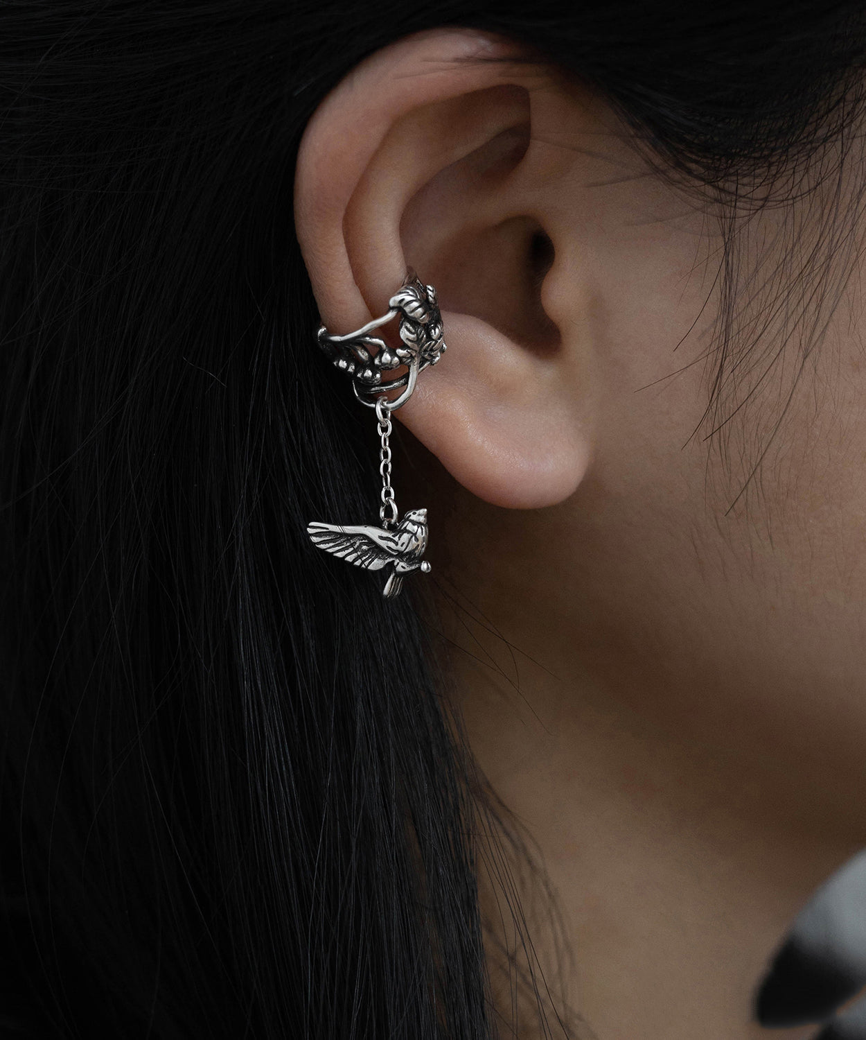 Retro Silk Sterling Silver Flying Bird Hollow Out Tassel Single One Drop Earrings
