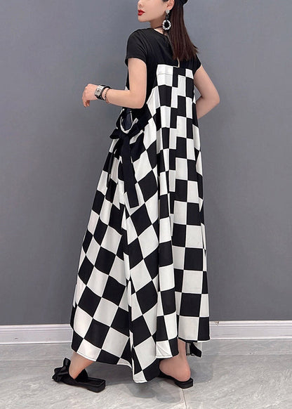 Unique White O-neck Plaid Button Pockets Wrinkled Long Dresses Short Sleeve