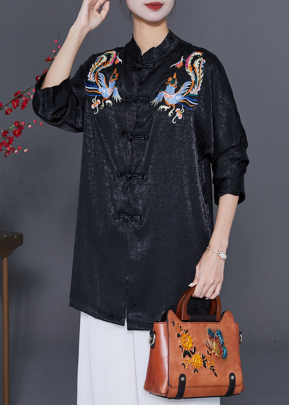 Black Embroideried Chinese Button Silk Blouses Fall