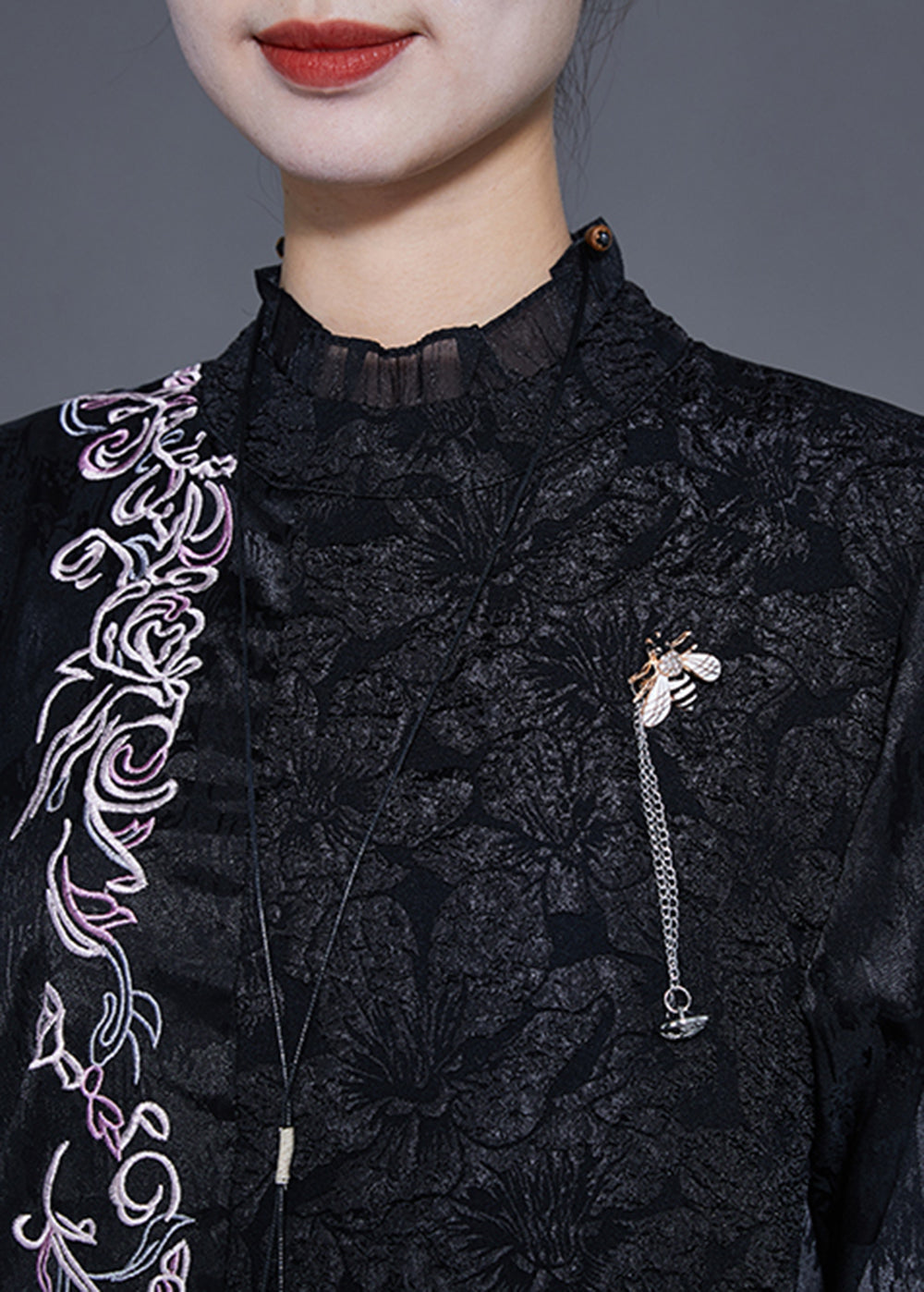 Black Embroideried Patchwork Jacquard Silk Dress Bracelet Sleeve