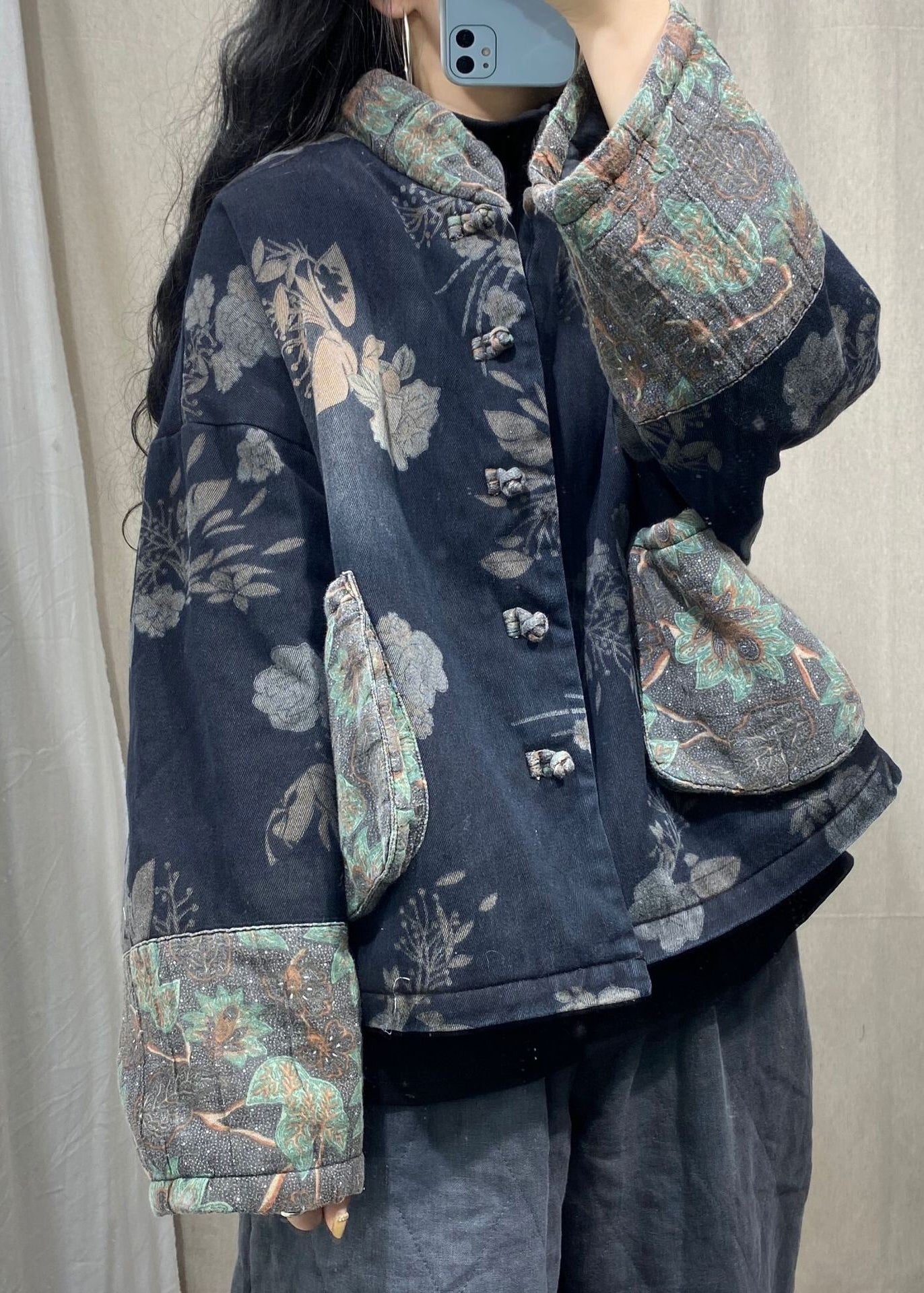 Black Mandarin Collar Print Fine Cotton Filled Witner Coat