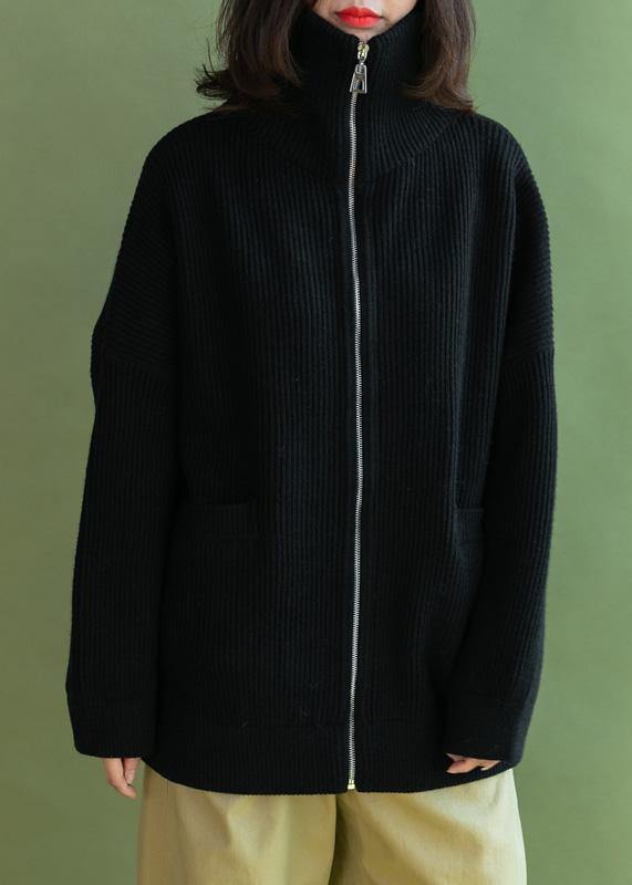 Black Loose Fitting Winter Zippered Knit Outwear