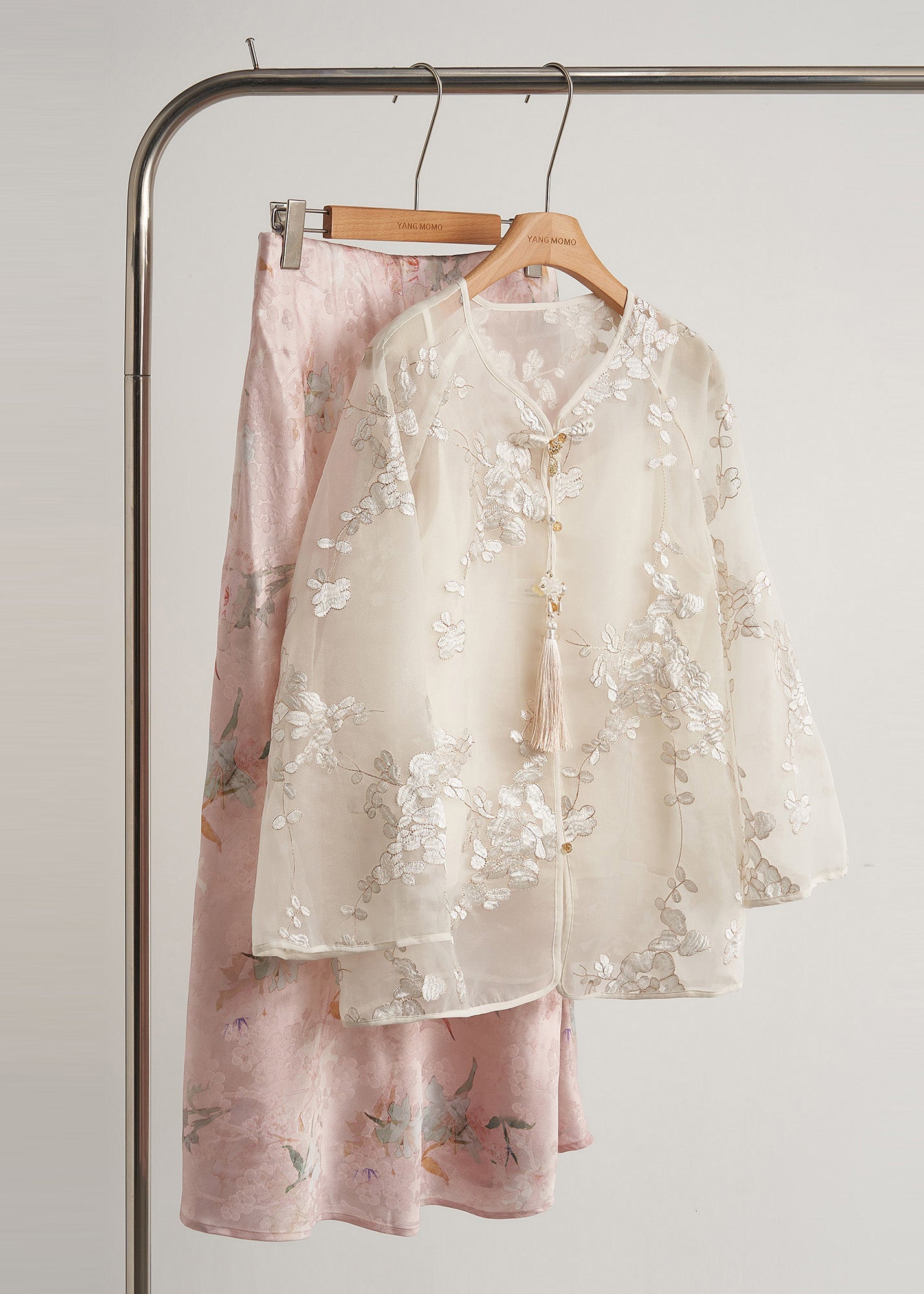 White Tasseled Embroidered Silk Coats Spring