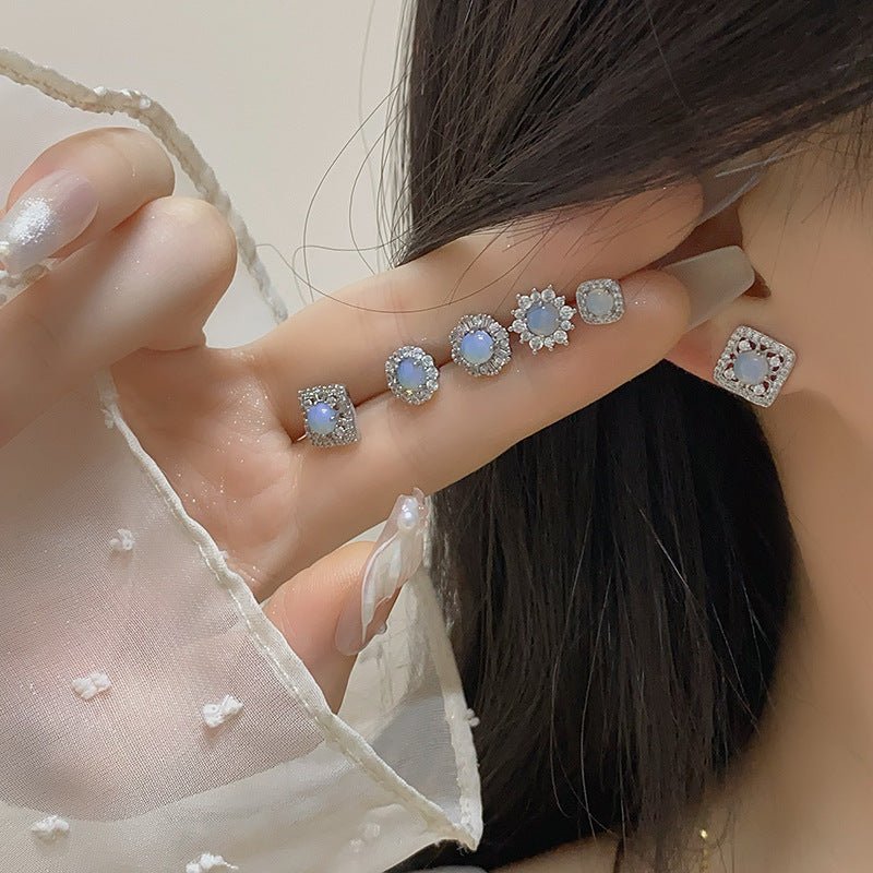 Baroque Stud Earrings - Shelly