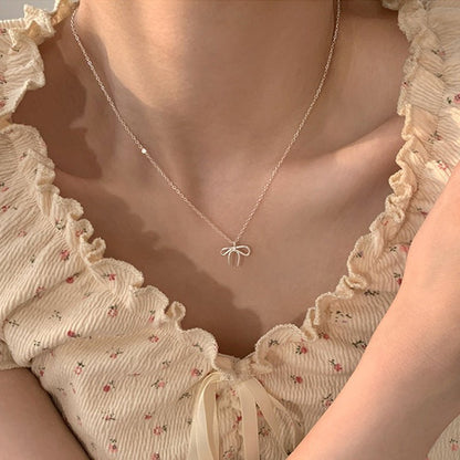 Cherie Bow Necklace