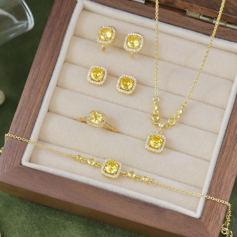 Citrine Halo Du Soleil Earrings