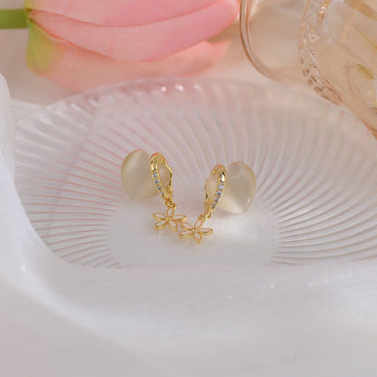 [] Heart and Dangly Flower Earrings