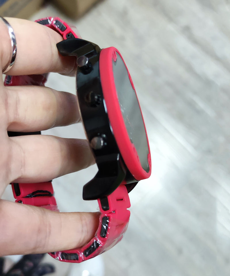 Red Alloy Quartz Movement Hollow Out Watches