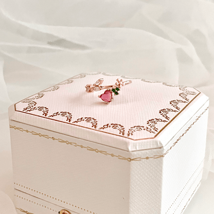 [] Mia Heart Ring