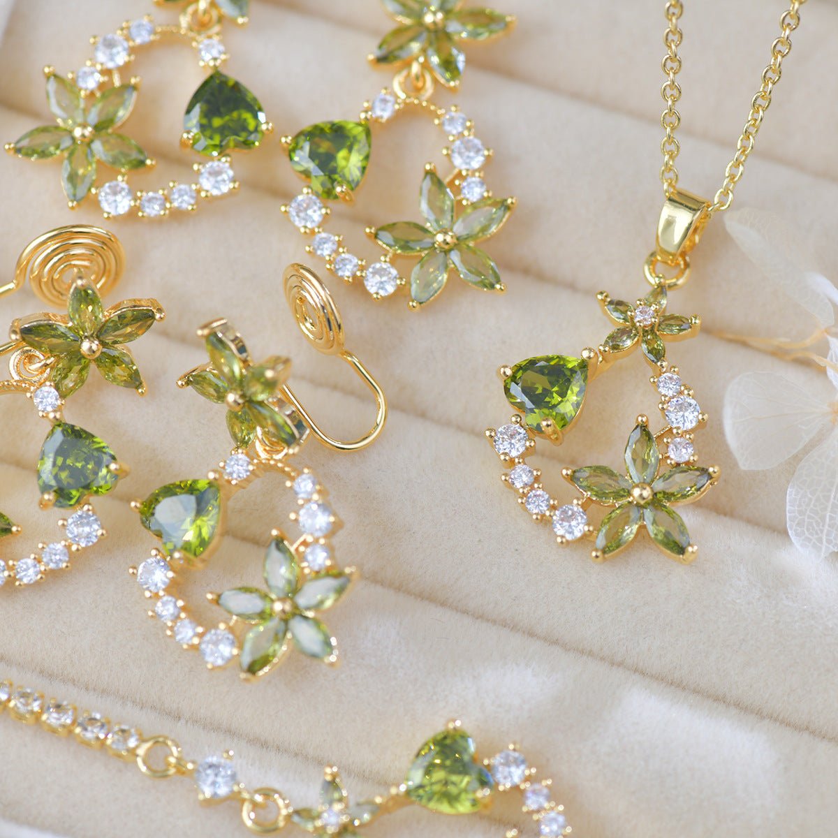 Heart of Spring Necklace