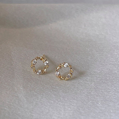 Mini Wreath Stud Earrings