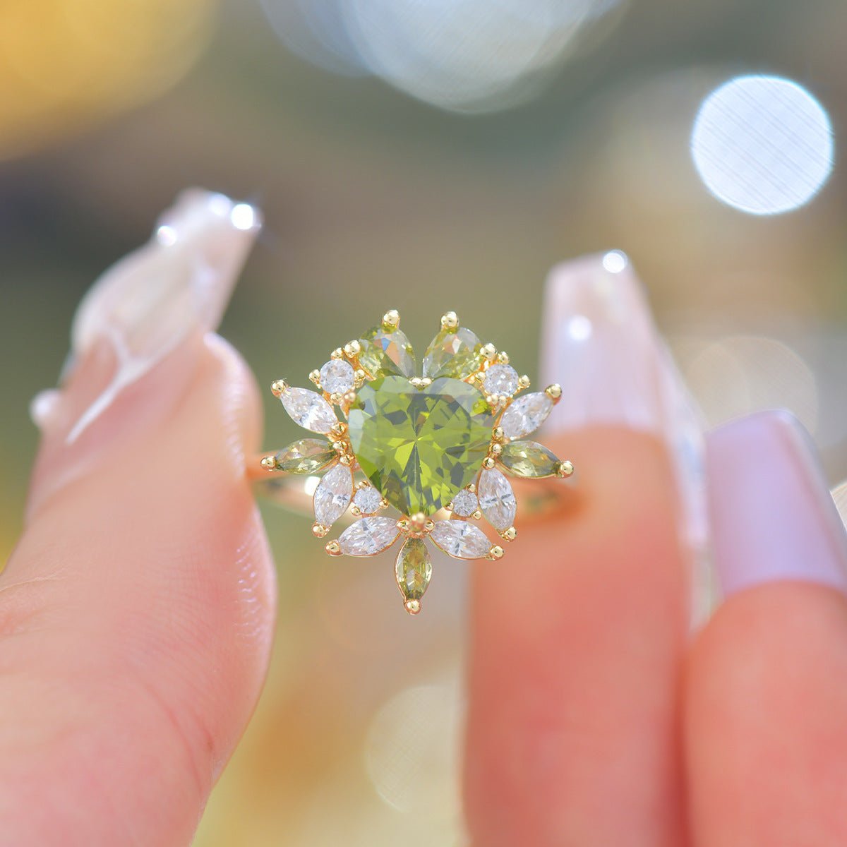 Peridot Fleur Heart Ring