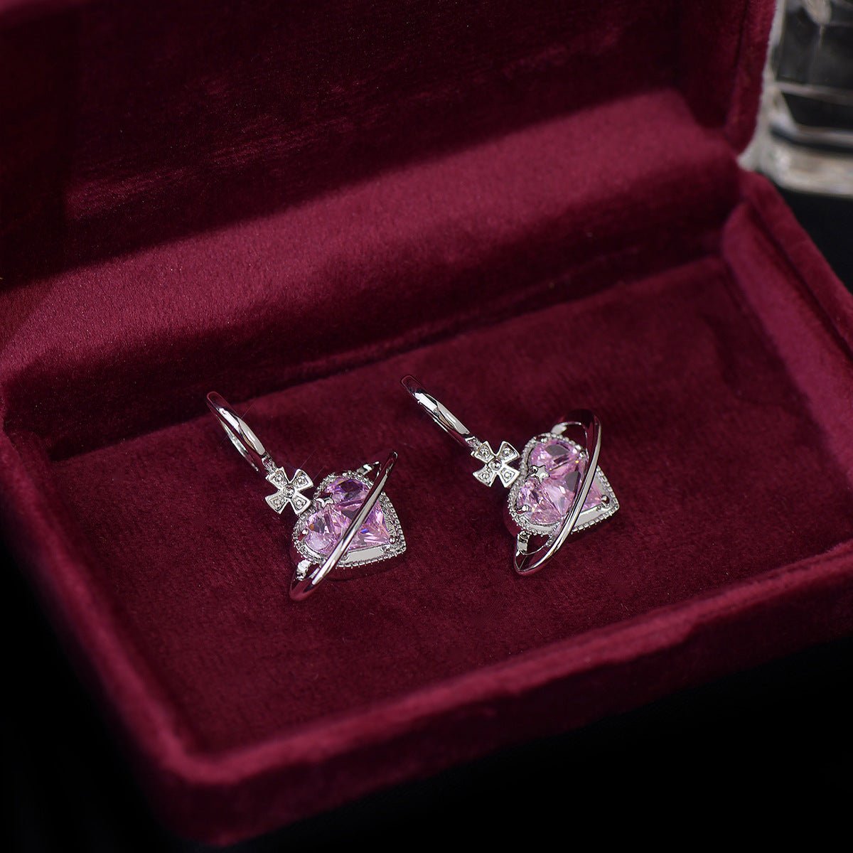 [] Pink Heart Huggie Earrings