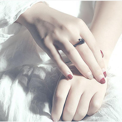 Black Rose Gothic Beauty Ring