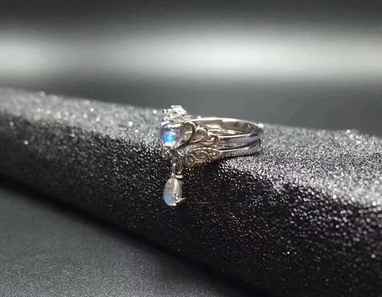 Blue Royalty Moonstone Ring Set