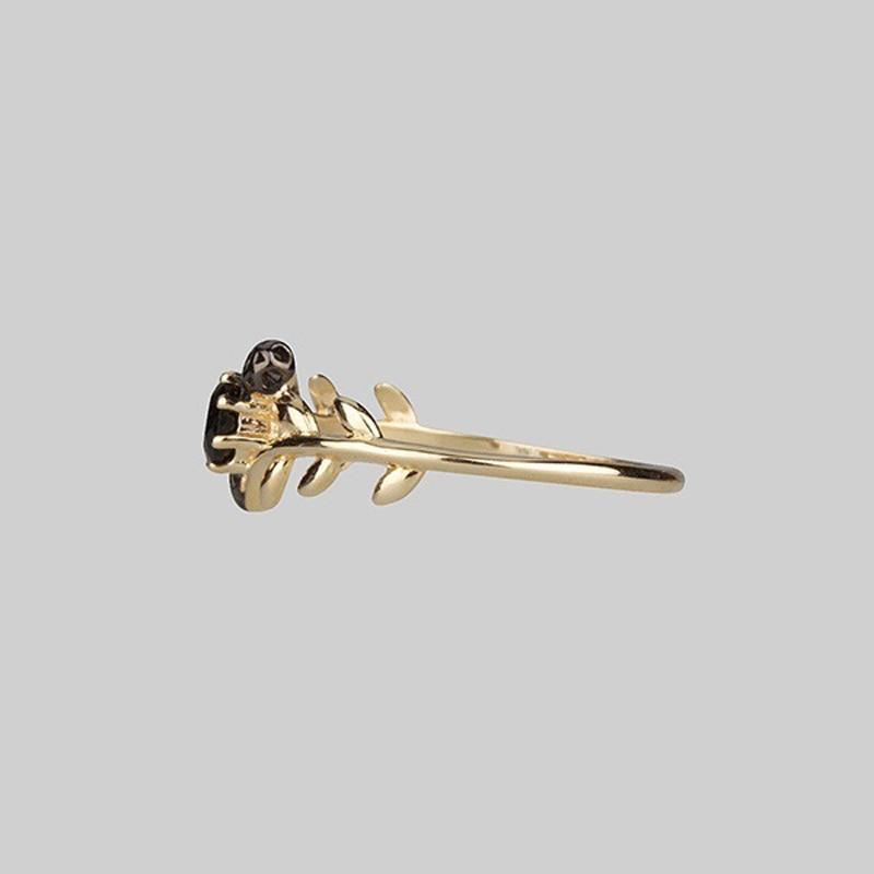 Laurel Wreath Crystal Ring