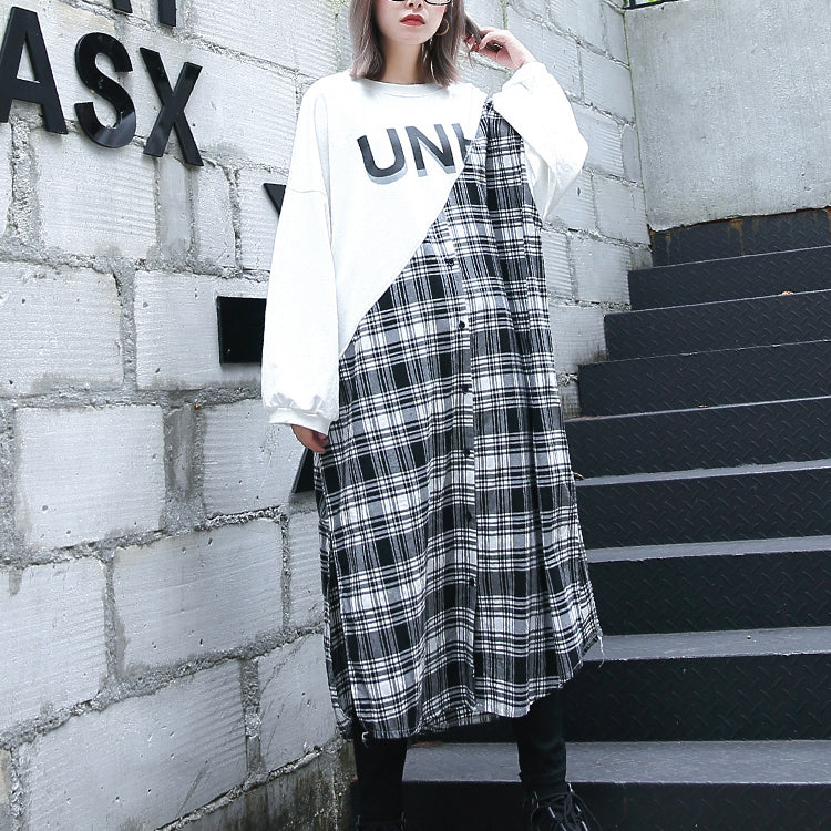 Stylish White Plaid Patchwork Cotton Blended Caftans Oversize O Neck Traveling Dress Fine Side Open Baggy Gown