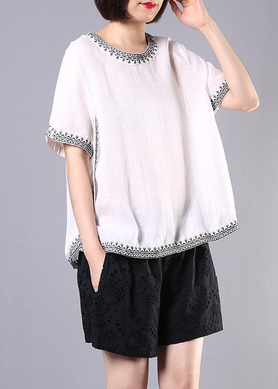 Summer Cotton Linen White Embroidery O Neck Tops and Hollow Out Shorts