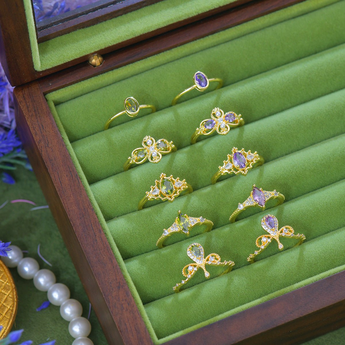 Verde Marquise Muse Ring
