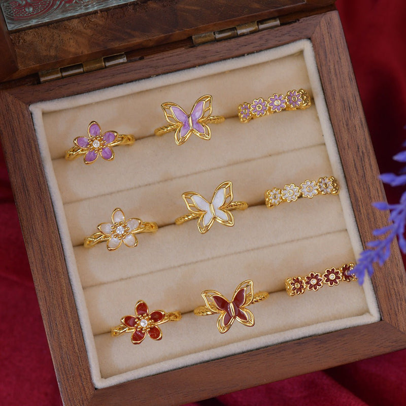 White Daisy Band Ring